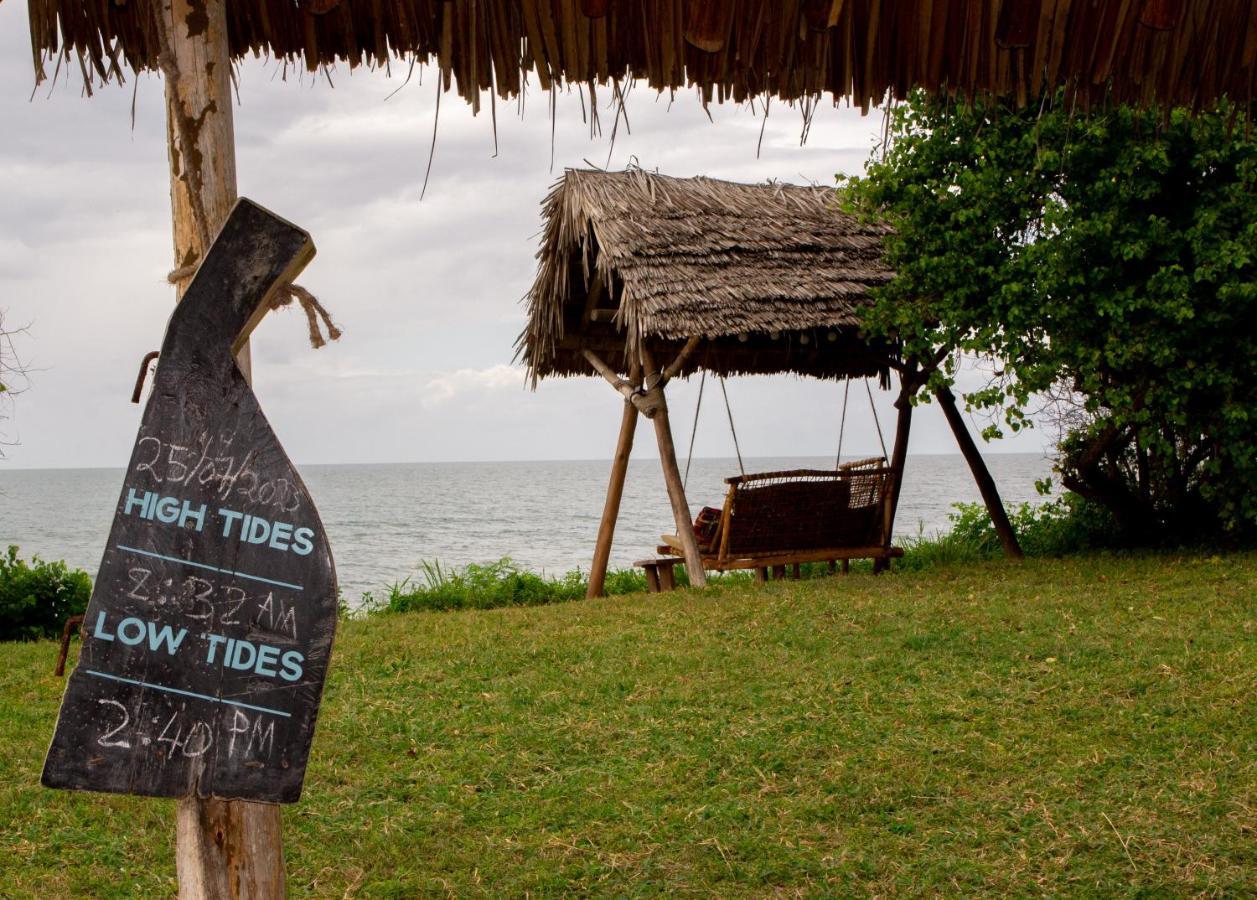 Pangani Cliffs Lodge Exterior photo